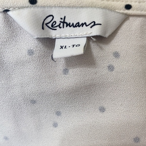 Reitmans statement sleeve blouse - Picture 3 of 3